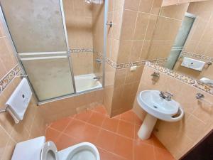 Et badeværelse på Hotel Oro Negro