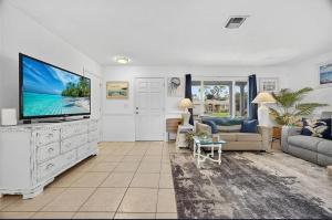 Et tv og/eller underholdning på Quiet Vacation Retreat