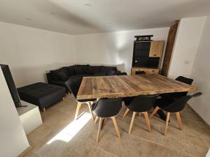 Ảnh trong thư viện ảnh của Grand appartement en centre-ville ở Castellane