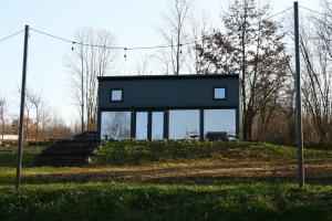 Bygningen som feriehuset ligger i