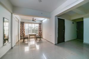 Afbeelding uit fotogalerij van Hotel O Megha Villa in Gorhe