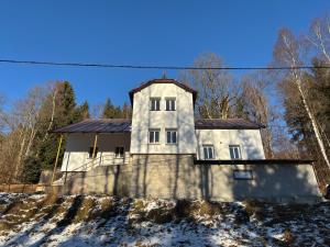 Tòa nhà nơi căn hộ tọa lạc