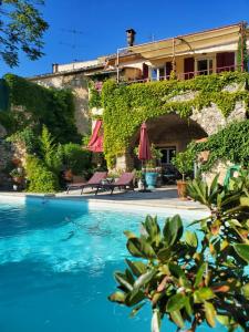 Bazén v ubytování La Dolce Vita - Chambre Cristoforo Colombo nebo v jeho okolí + 20 fotografií