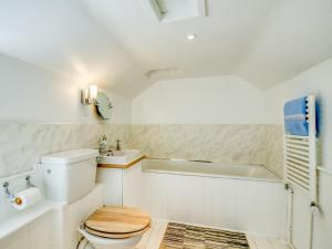 Et badeværelse på 3 Bed in Alnwick oc-cn127 + 27 billeder