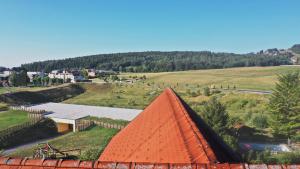 Phong cảnh thiên nhiên gần the country house +3 ảnh