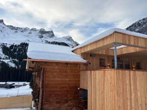 Nespecifikovaný výhled na hory nebo výhled na hory při pohledu z apartmánu