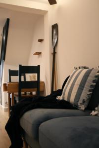 Et opholdsområde på The Sails, Romantic Retreat for Two