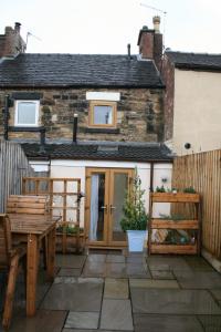 Bygningen som feriehuset ligger i + 35 billeder