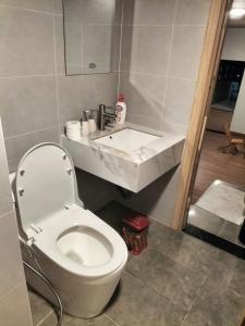 Et badeværelse på JOLLIE HOTEL Phú Quốc