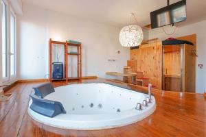 Billede fra billedgalleriet på 4Roomz i Bologna + 50 billeder