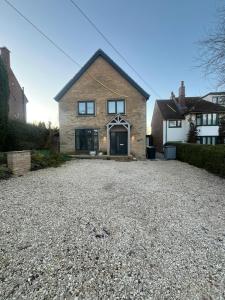 Bygningen som feriehuset ligger i