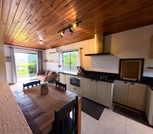 Fotografie z fotogalerie ubytování Brisa mar e cachoeira v destinaci Governador Celso Ramos + 20 fotografií