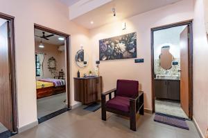 En eller flere senge i et værelse på Villa Effy 3 Bedrooms - Entire Villa 1800 sq ft