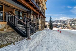 Edgemont 2305 - Luxury Ski-in Ski-out Condo om vinteren