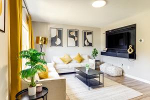 Et opholdsområde på 6 Mi to Downtown Cincy Group-Friendly Townhome!