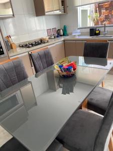 Køkken eller tekøkken på sobrado aconchegante