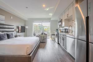 Nhà bếp/bếp nhỏ tại Landing Beautiful Studio Gym