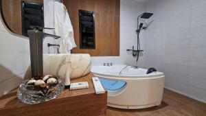 Koupelna v ubytování Ayooka Beach Residence Grand Bassam