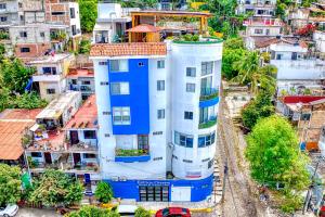 Tòa nhà nơi căn hộ tọa lạc