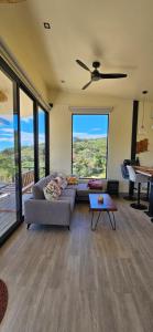 Naturlandskabet i nærheden af villaen