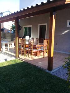 拉热斯Casa Ampla na Guarda do Embau的相册照片 更多70张照片