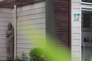 Bygningen som feriehuset ligger i