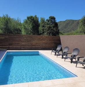 Swimmingpoolen hos eller tæt på Hostel Suite DDT