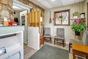 Køkken eller tekøkken på 5 Mi to Pine Knob Pet-Friendly Studio Retreat + 16 billeder