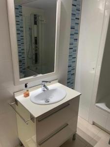 Phòng tắm tại Especial Apartamento Patacona 2