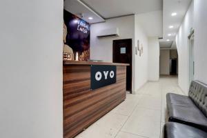 Et tv og/eller underholdning på Hotel O Patiala Road Crossway Zirakpur Formerly Lavish