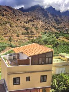 エルミグアにあるCasa Abuelo Pepeの山の見える家