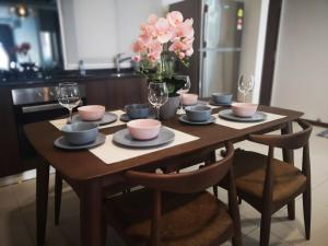 Fotografie z fotogalerie ubytování Premier Suite Seaview 3 minute to gurney v destinaci Gua Sai