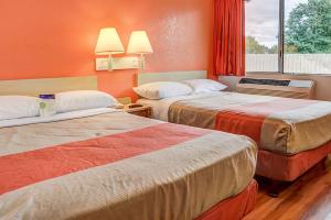 Motel 6-Portland, OR - Central tesisinde bir oda