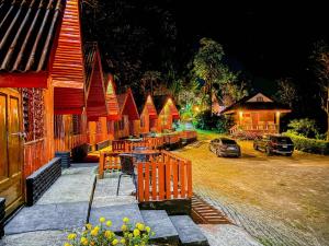 En have udenfor ภูชี้ฟ้าอินน์ รีสอร์ท Phucheefainn Resort + 20 billeder