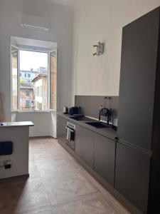 Nhà bếp/bếp nhỏ tại Vicolo Doria Apartment