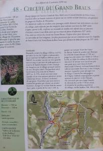 ein Schild mit einer Karte des Grand Canyon in der Unterkunft Gite des remparts in Lucéram