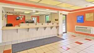 Lobbyn eller receptionsområdet på Motel 6-Maple Shade Township, NJ - Philadelphia - Mt Laurel