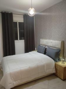 Billede fra billedgalleriet på Comfortable Escape Stylish Apartment Quiet Residence i Oulad Kerroum