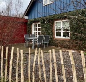 Tòa nhà nơi căn hộ tọa lạc