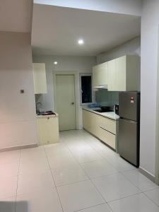 Køkken eller tekøkken på Crest Residency