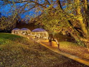 Vườn quanh Mercure Gloucester Bowden Hall Hotel