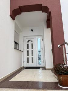 Mặt tiền/cổng chính của Cameră cu baie privată Suceava