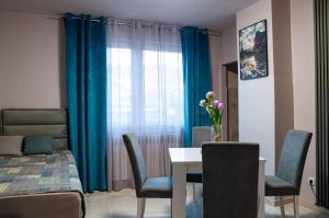 Khu vực ghế ngồi tại Sky Apartman