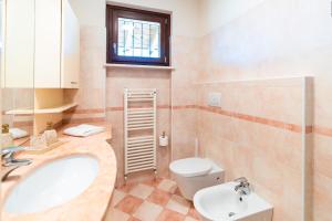 Phòng tắm tại Lake View - Between Gardaland and Movieland +13 ảnh