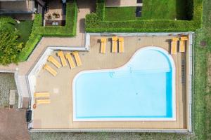 Hồ bơi trong/gần Lake View - Between Gardaland and Movieland