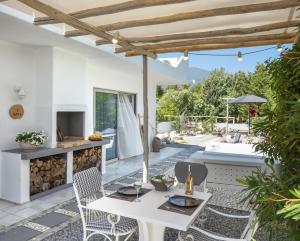 Galeriebild der Unterkunft Olympa Suites in Plaka + 156 Fotos