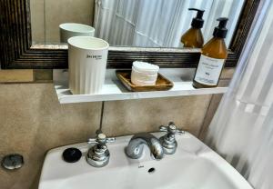 Et badeværelse på Complejo "Nahuel Pan " + 29 billeder