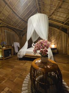 Billede fra billedgalleriet på Sunrise hill bamboo house i Selat