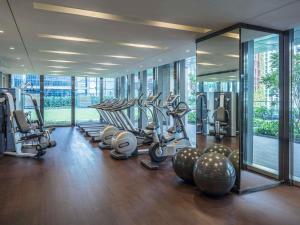 Fitness centrum a/nebo fitness zařízení v ubytování Sofitel Singapore City Centre