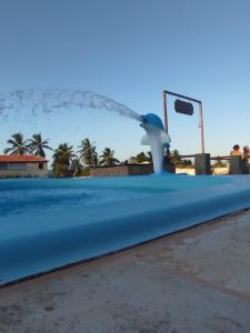 Swimmingpoolen hos eller tæt på Paradise City